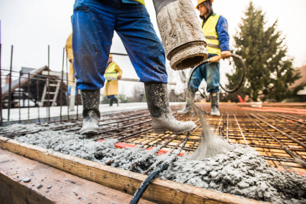 Best Concrete Flooring Contractor  in Kellyville, OK